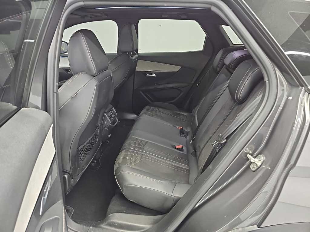 Peugeot 3008 — photo 12
