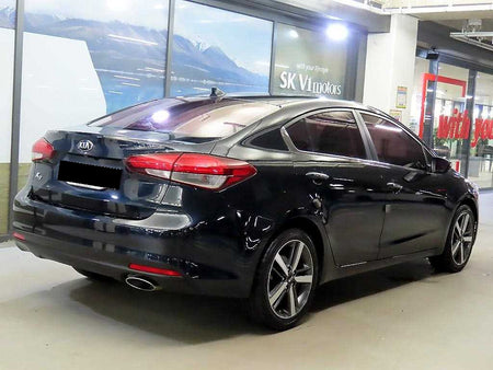 Kia K3 — photo 04