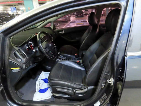 Kia K3 — photo 06