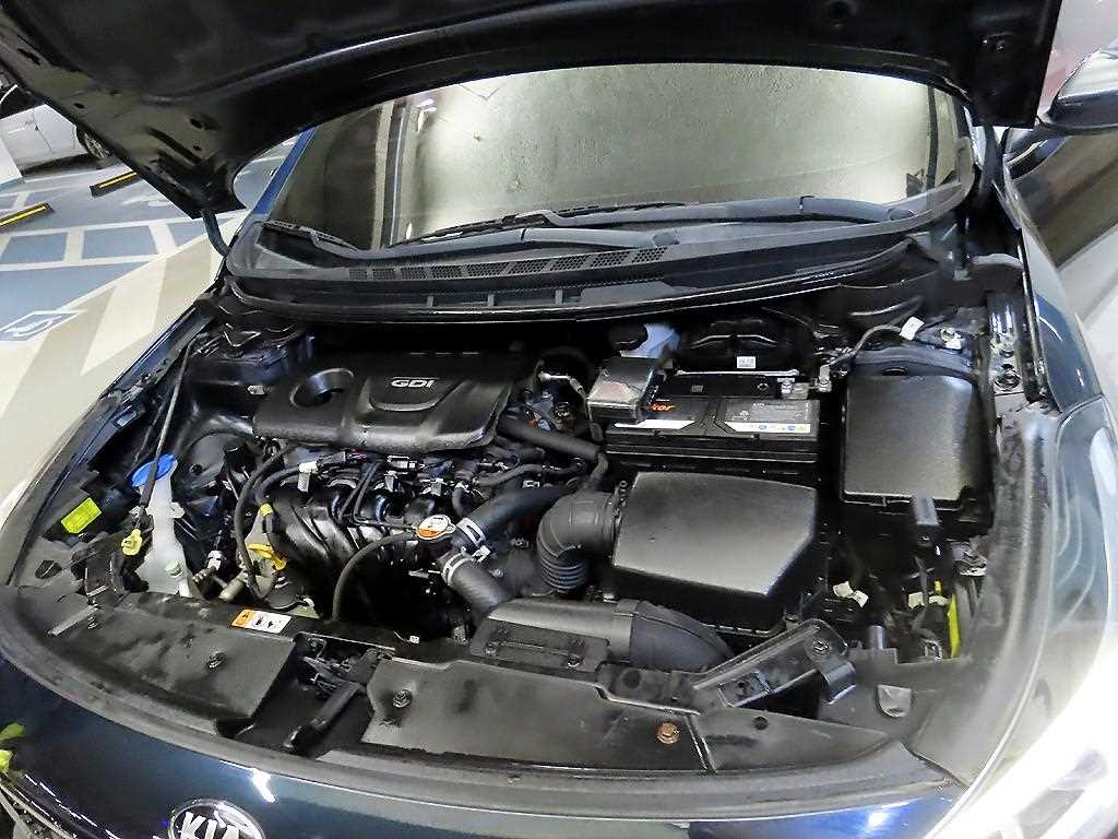 Kia K3 — photo 18