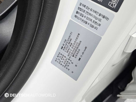 BMW i5 — photo 20