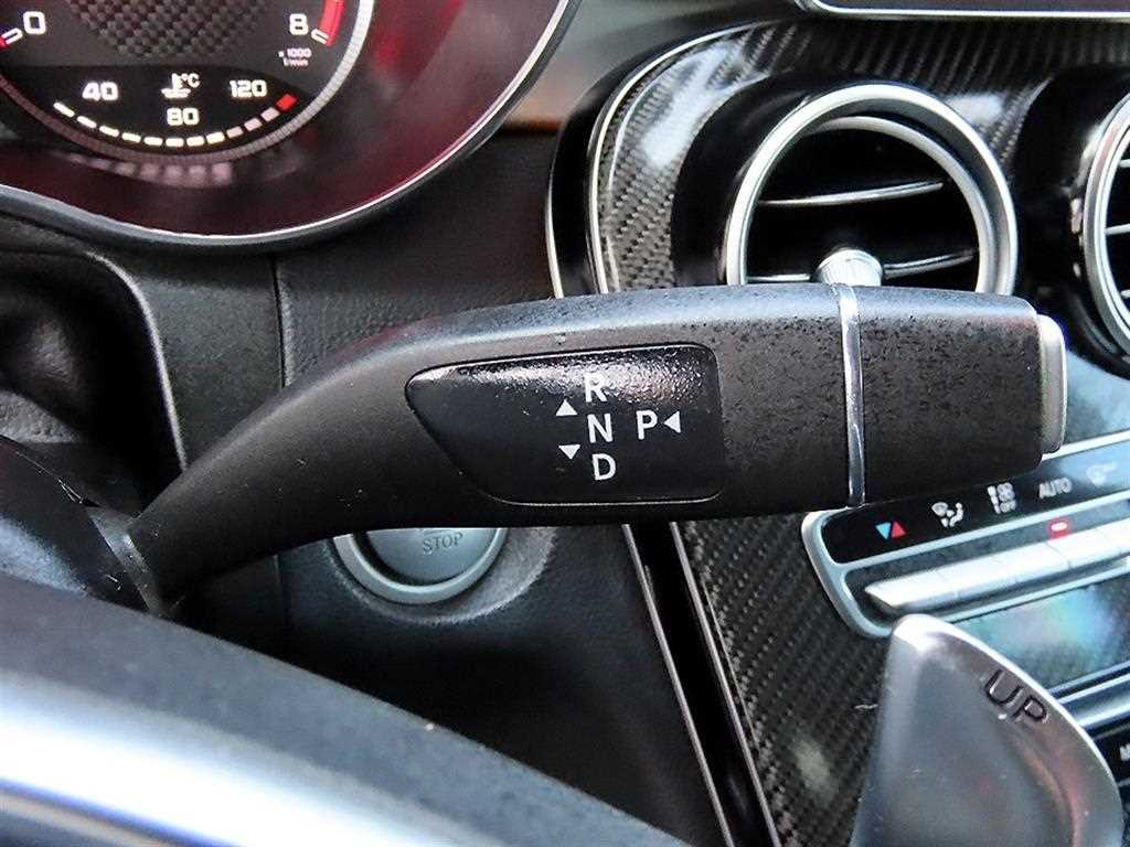 Mercedes-Benz GLC-Class — photo 11