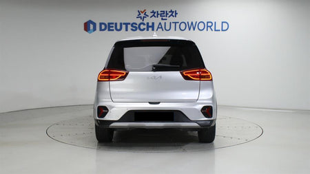 Kia Niro — photo 04