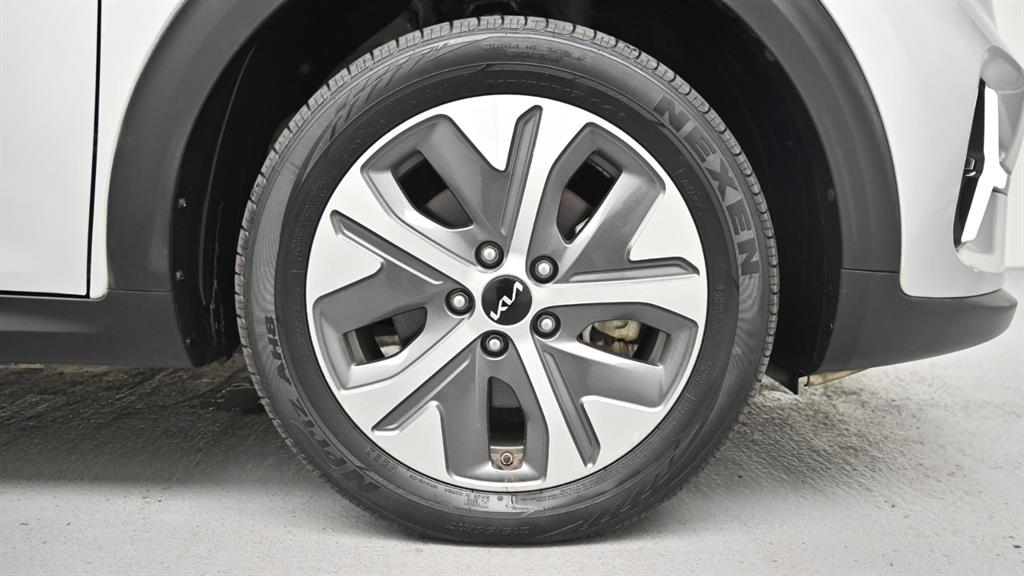 Kia Niro — photo 05