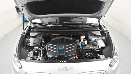 Kia Niro — photo 06