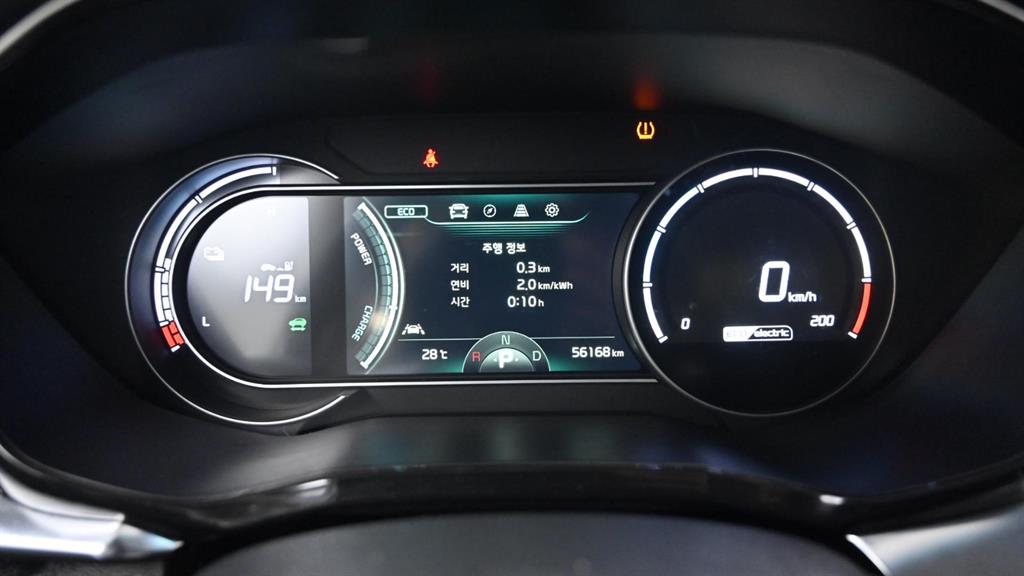 Kia Niro — photo 08