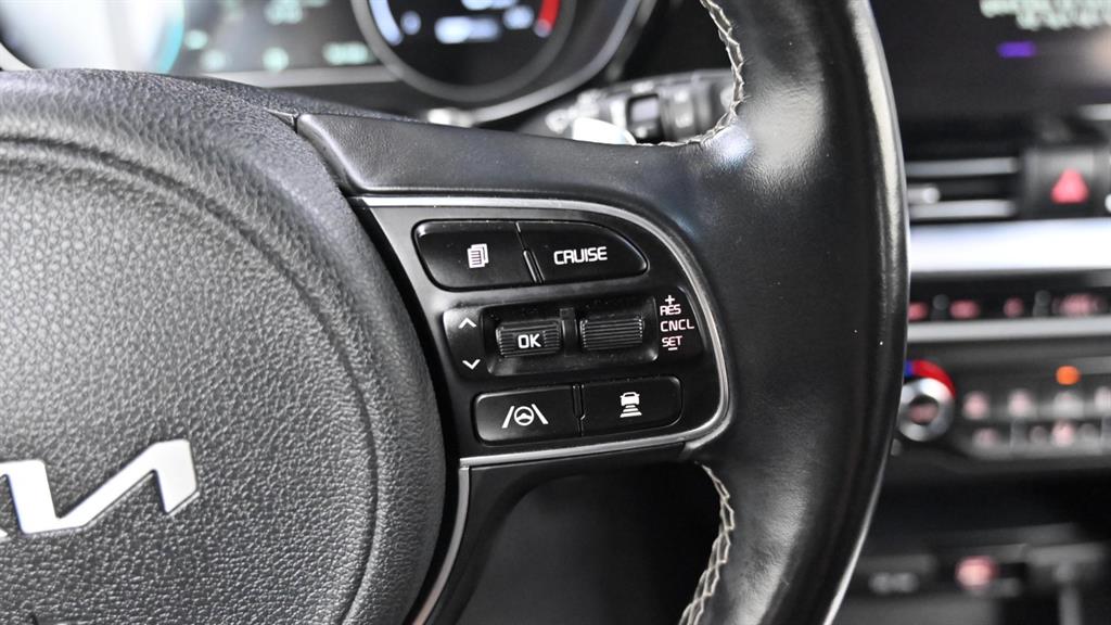 Kia Niro — photo 17