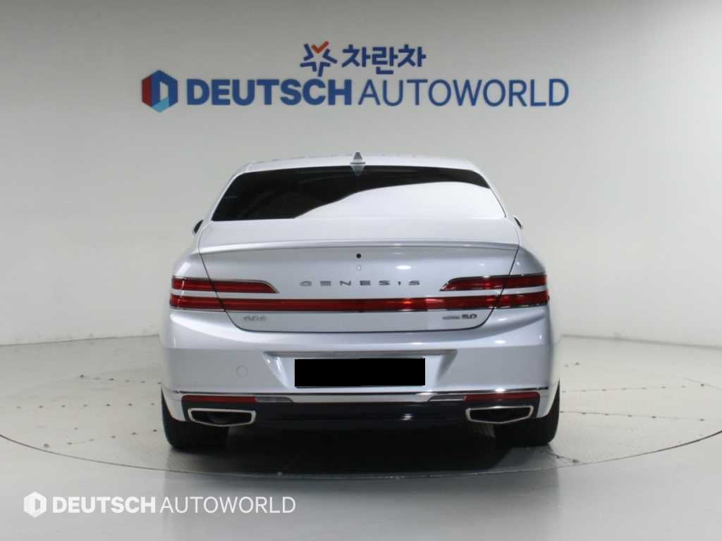 Genesis G90 — photo 04