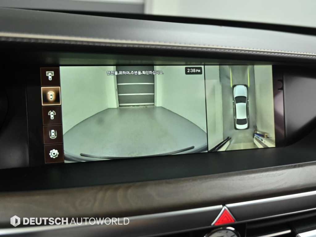 Genesis G90 — photo 14