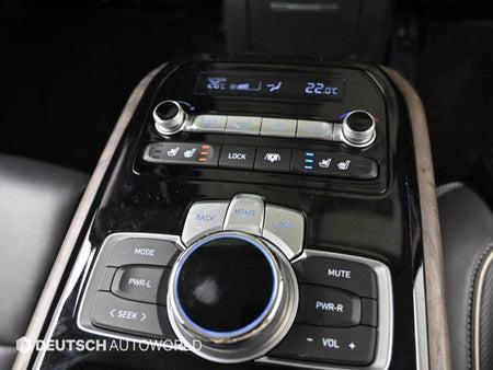 Genesis G90 — photo 15
