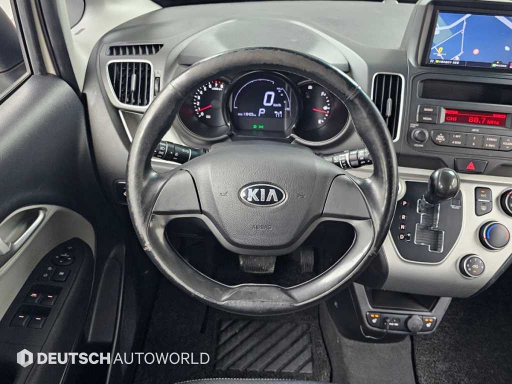 Kia RAY — photo 13