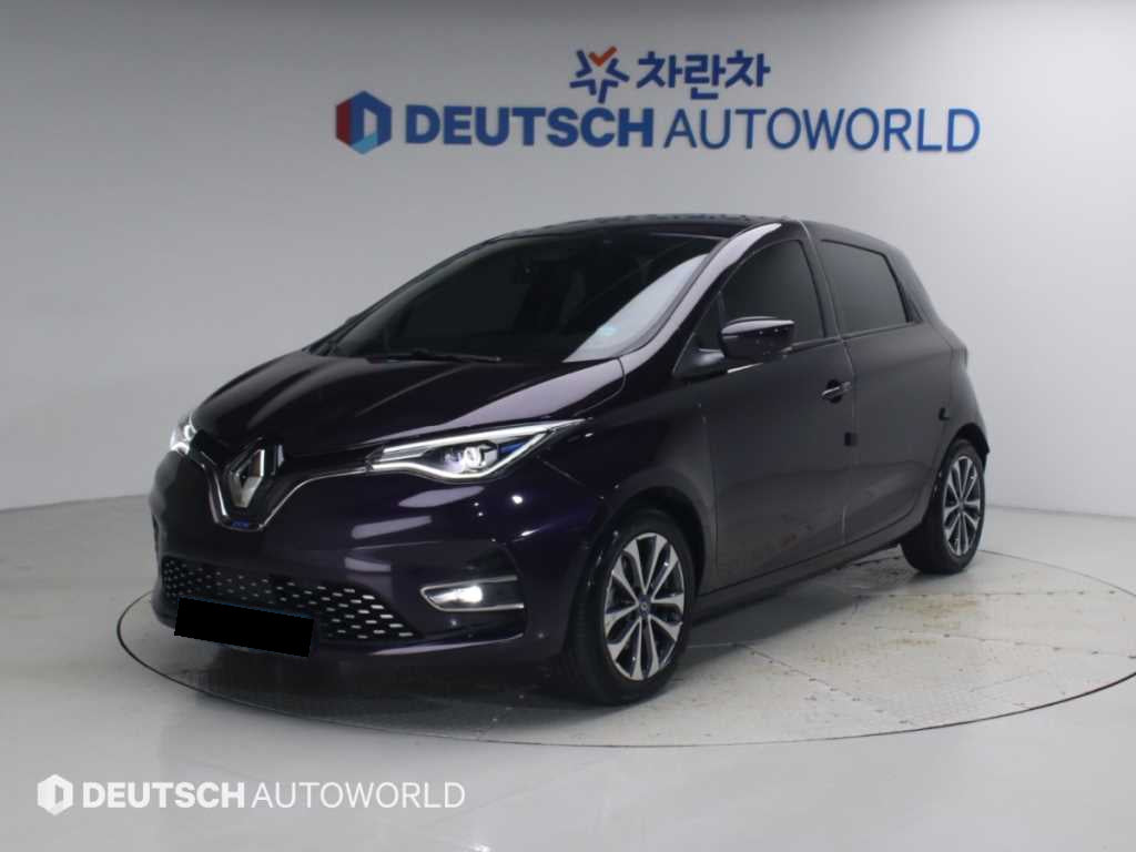 RENAULT Zoe — photo 01