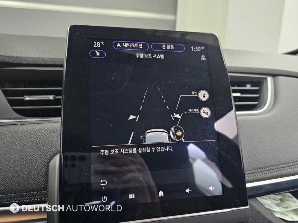RENAULT Zoe — photo 17