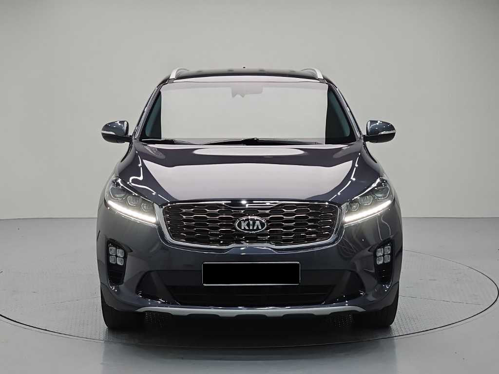 Kia Sorento — photo 02