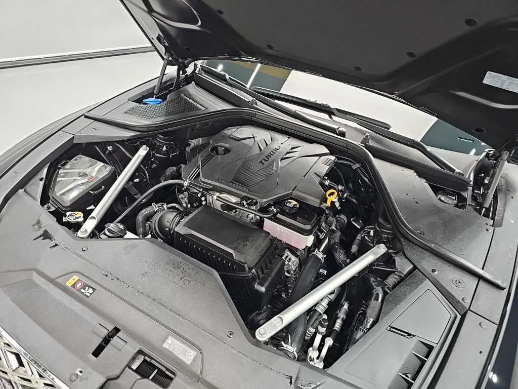 Genesis G80 — photo 05