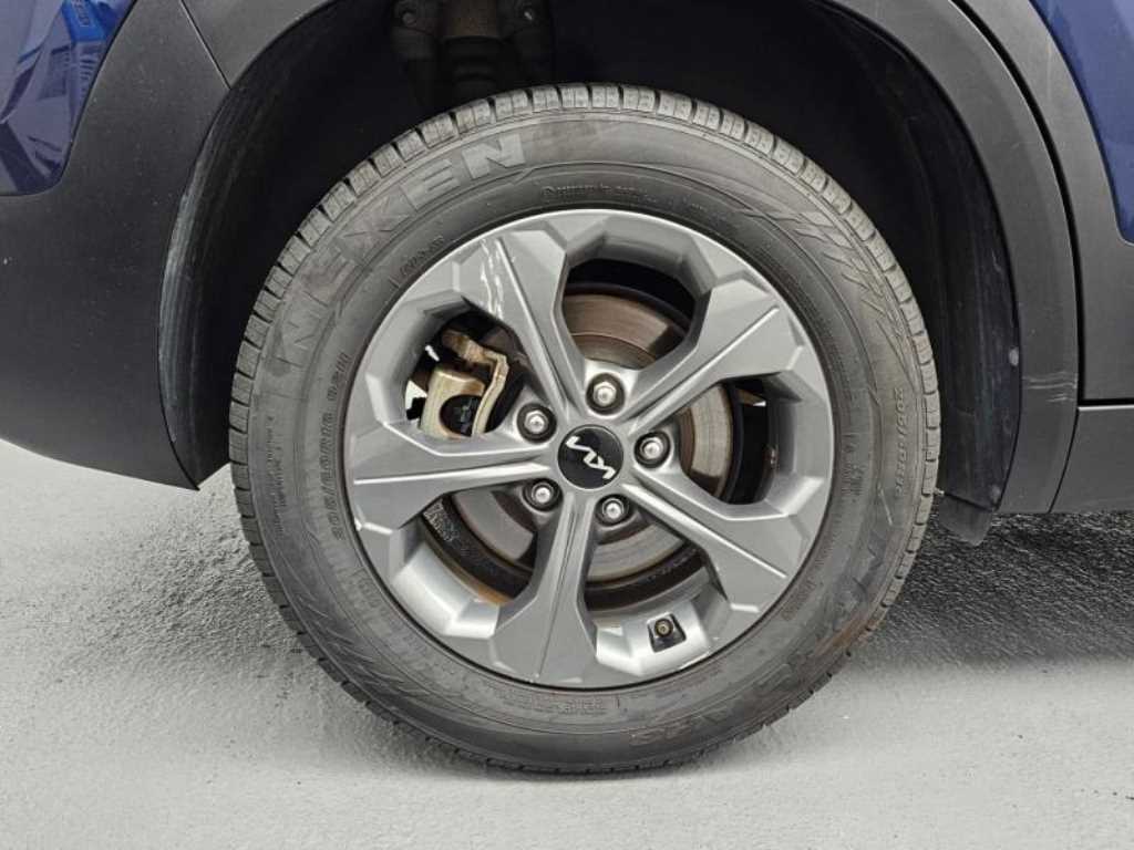Kia Seltos — photo 18