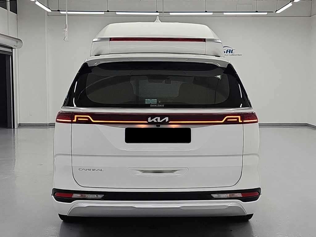 Kia Carnival — photo 03