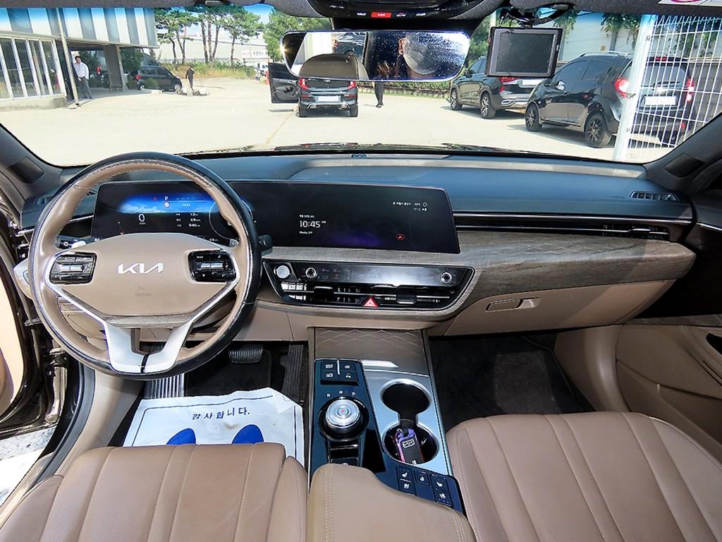 Kia K8 — photo 07