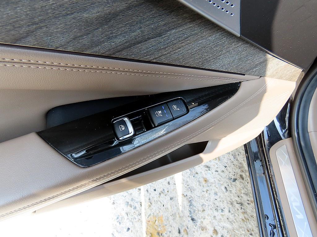 Kia K8 — photo 16
