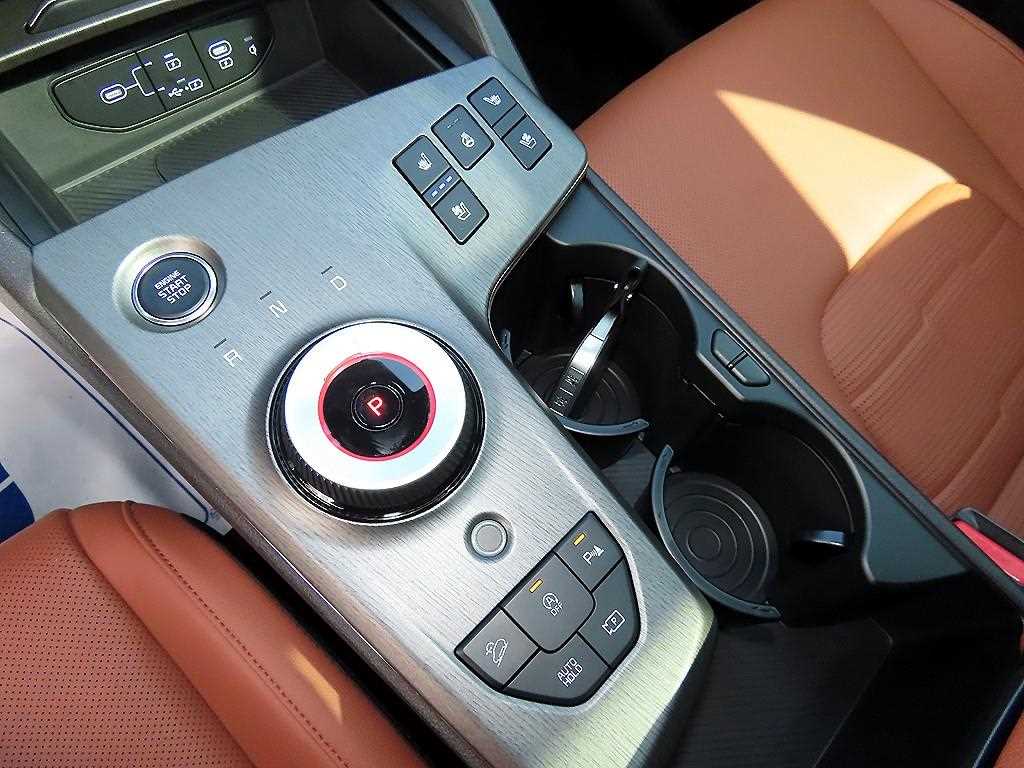 Kia Sportage — photo 11