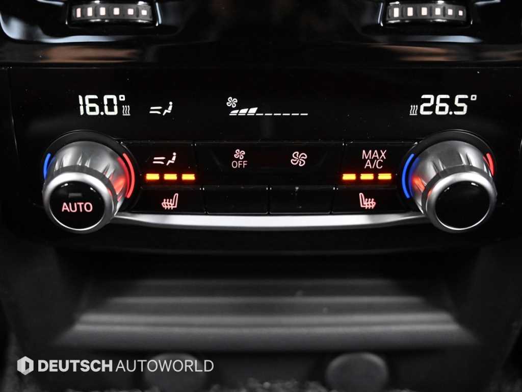 BMW 5-Series — photo 16