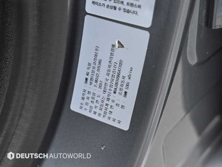 BMW 5-Series — photo 20