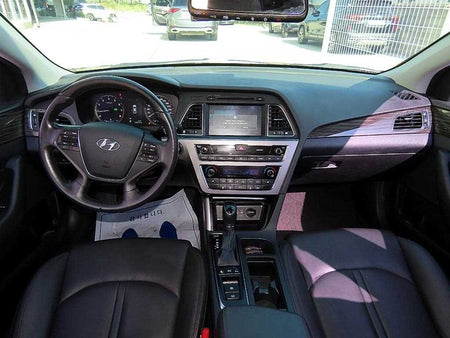 Hyundai Sonata — photo 07