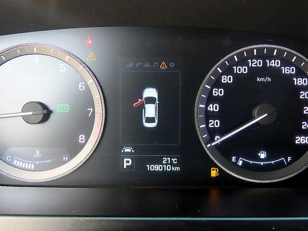 Hyundai Sonata — photo 09