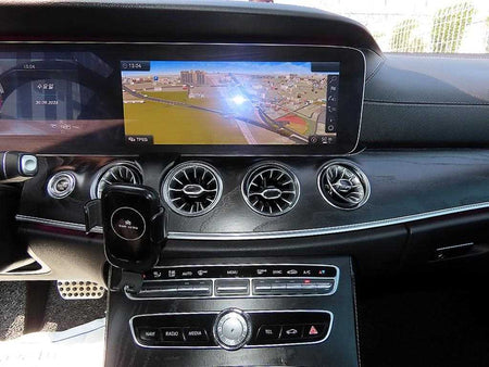 Mercedes-Benz E-Class — photo 15