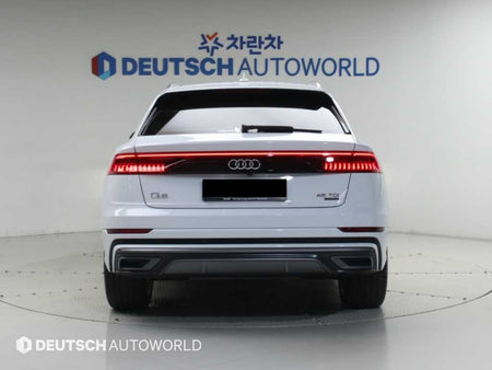 Audi Q8 — photo 04