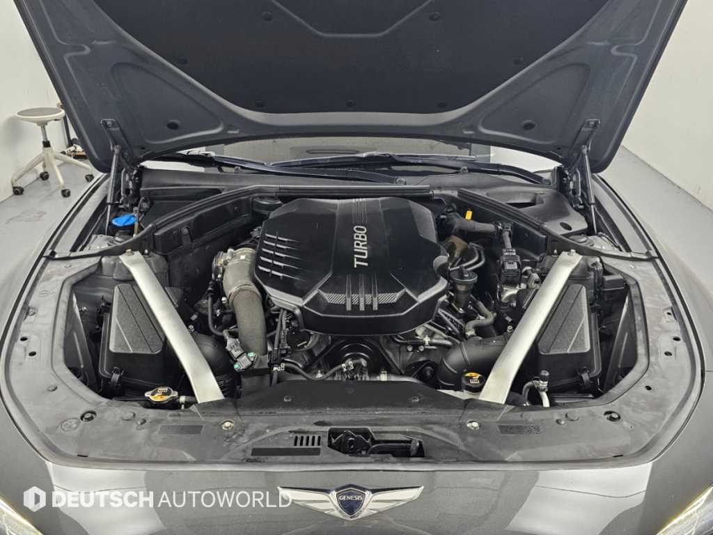 Genesis G70 — photo 06