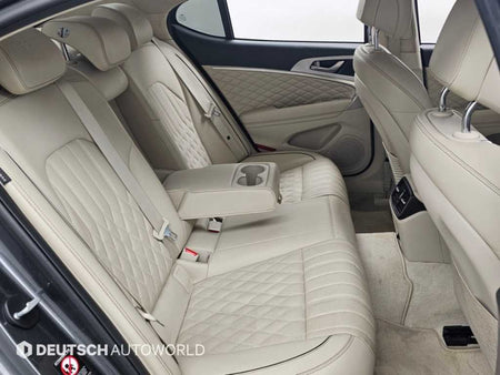 Genesis G70 — photo 12