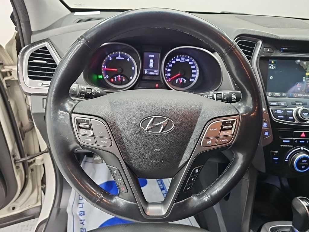 Hyundai Santafe — photo 09