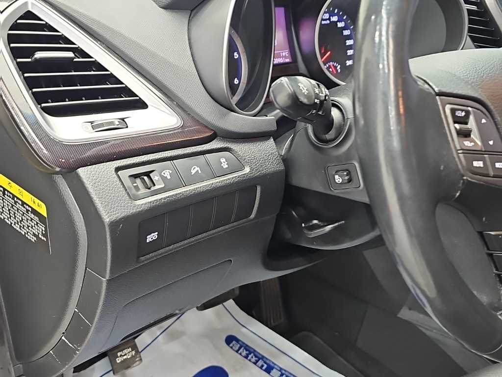 Hyundai Santafe — photo 17