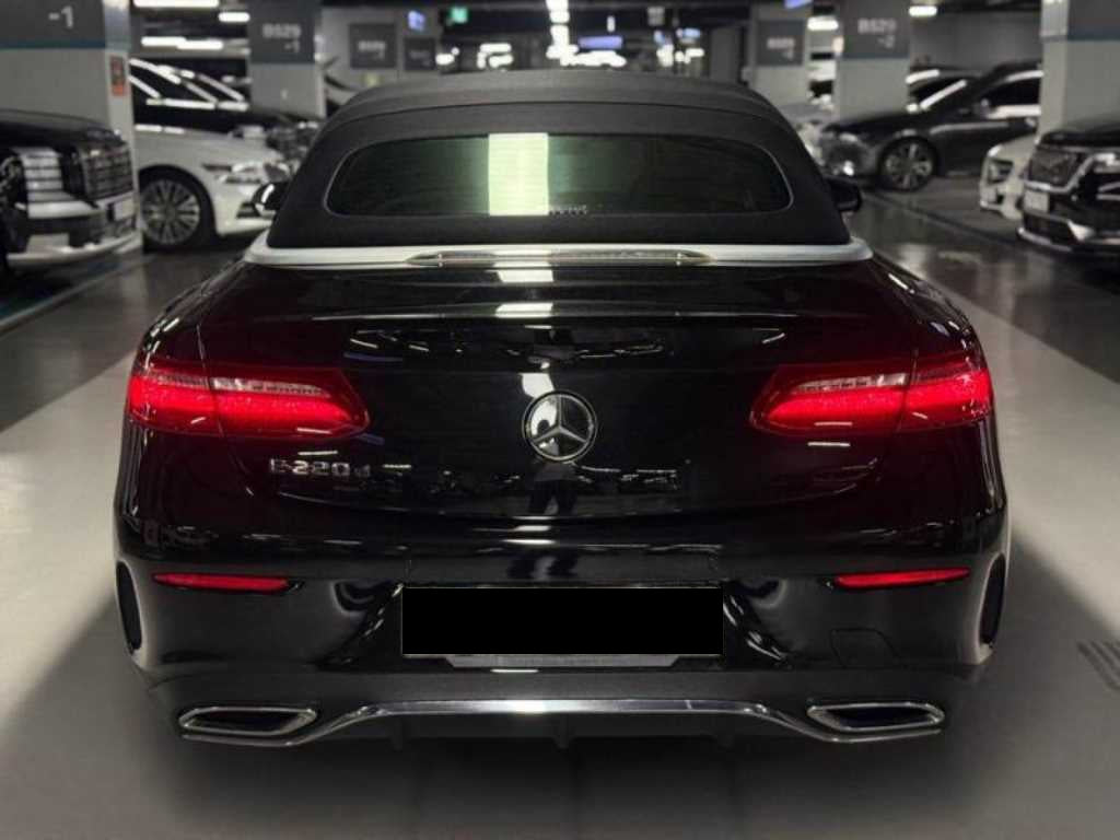 Mercedes-Benz E-Class — photo 03