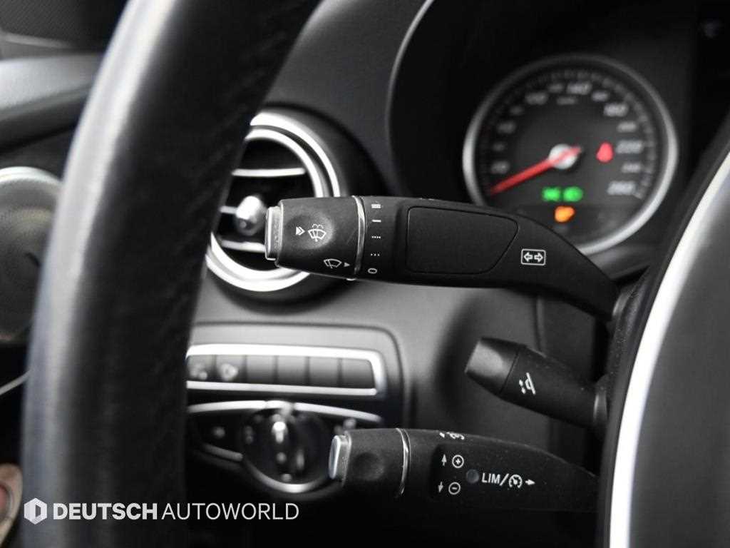 Mercedes-Benz GLC-Class — photo 17