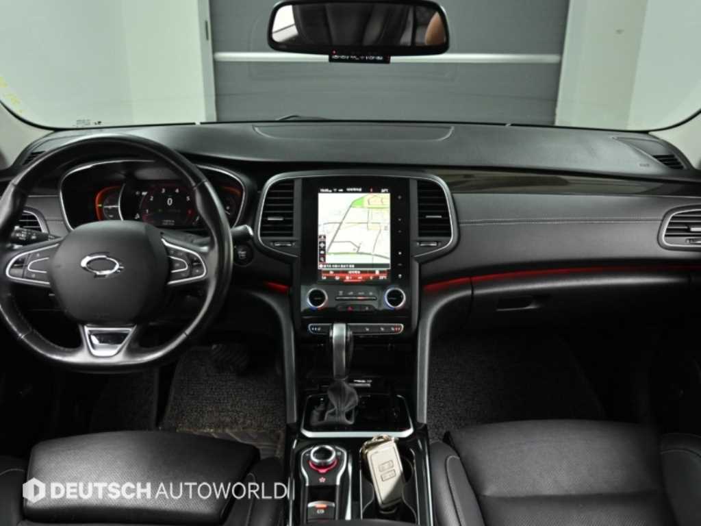 RENAULT SM6 — photo 07