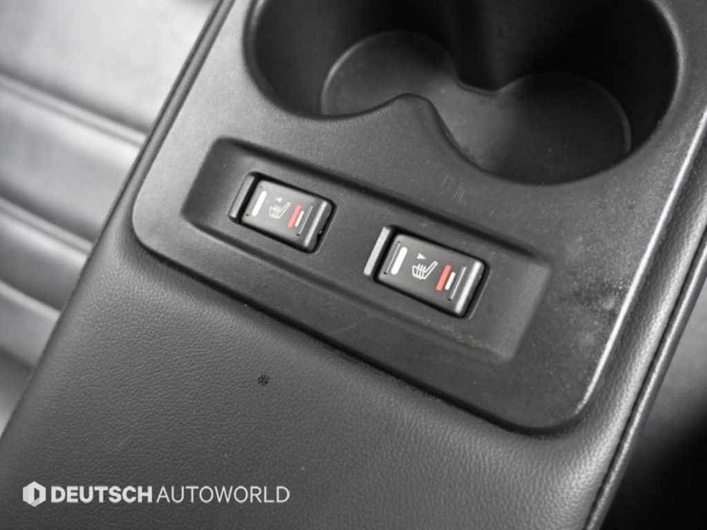 RENAULT SM6 — photo 16