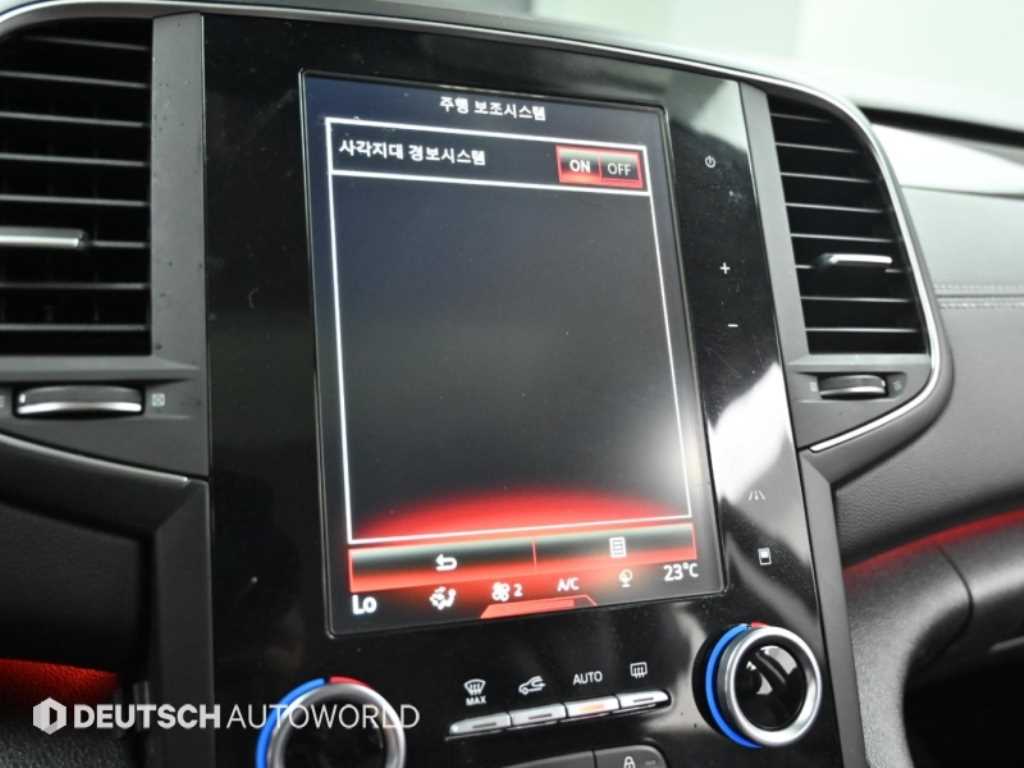 RENAULT SM6 — photo 17