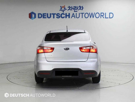 Kia pride — photo 04