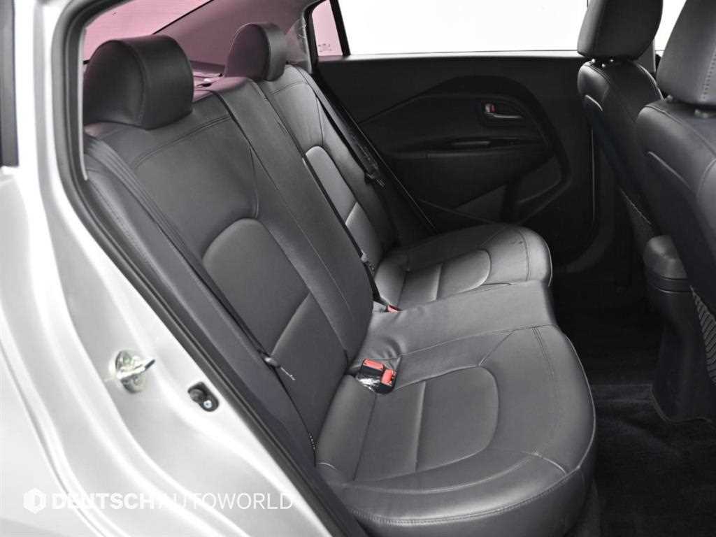 Kia pride — photo 12