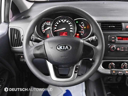 Kia pride — photo 13