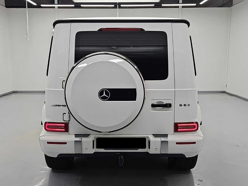 Mercedes-Benz G-Class — photo 02