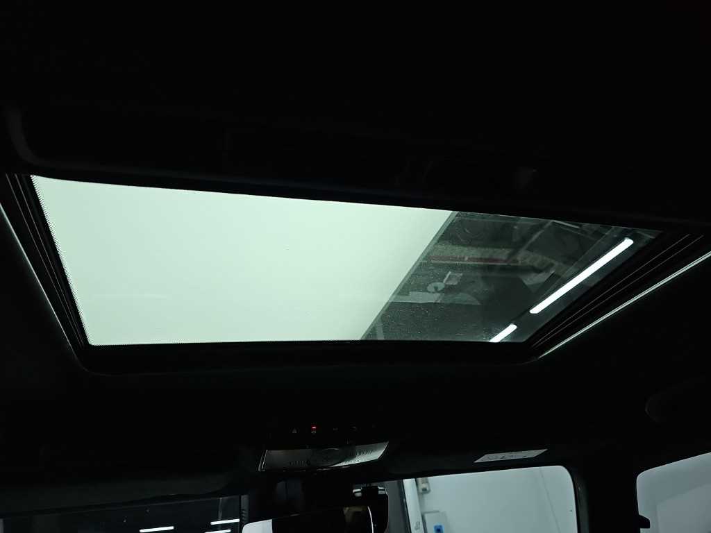 Mercedes-Benz G-Class — photo 14