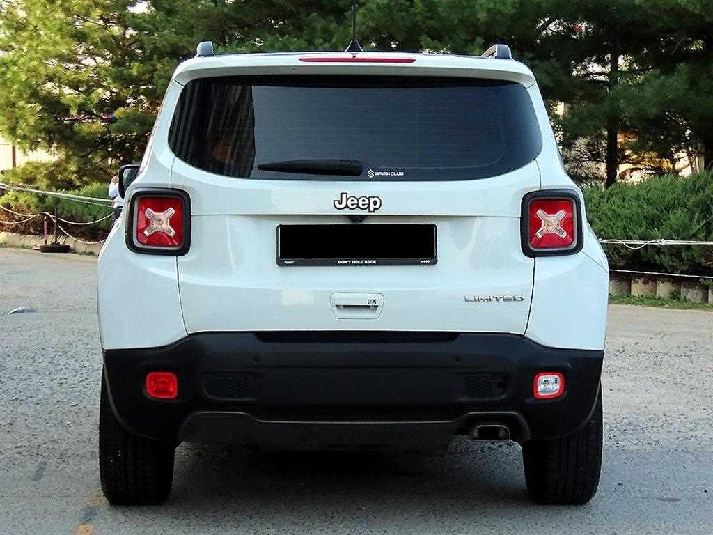 Jeep Renegade — photo 04
