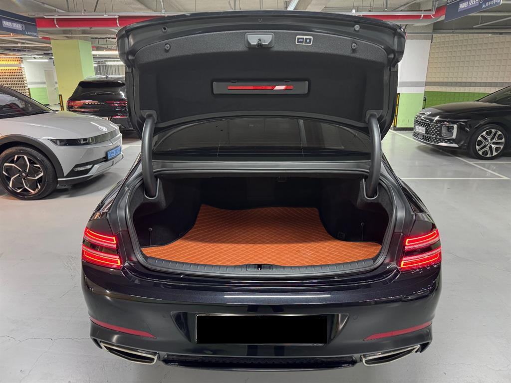 Genesis G80 — photo 05