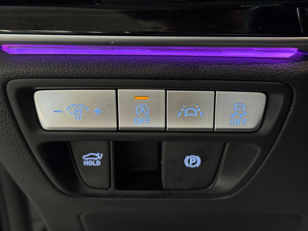 Genesis G80 — photo 17