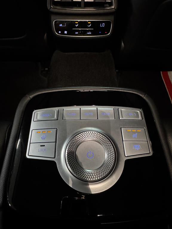 Genesis G80 — photo 18