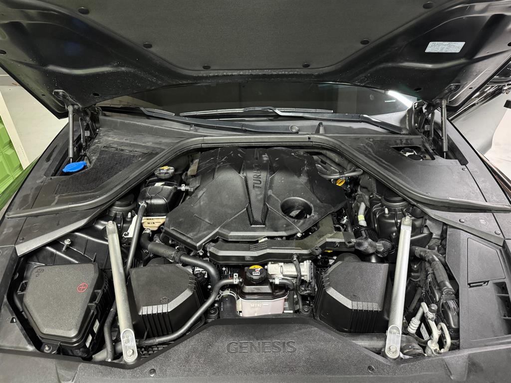 Genesis G80 — photo 20