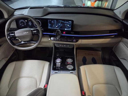 Kia Carnival — photo 06